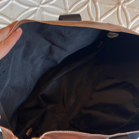 Rose gold Victoria Secret Pink tote bag - Picture 5 of 5